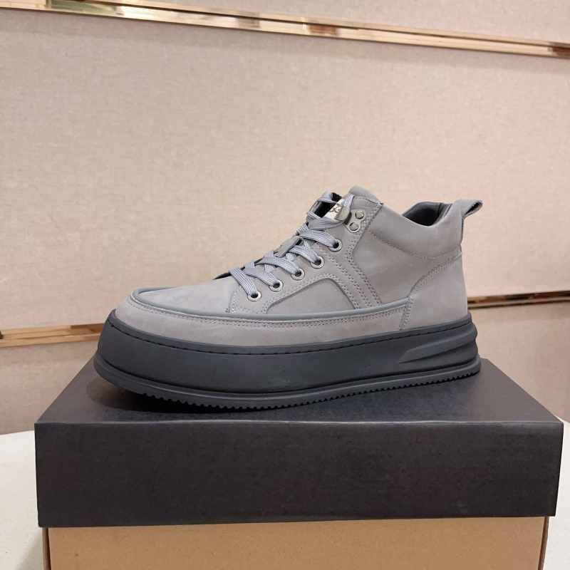 UGG Casual Shoes